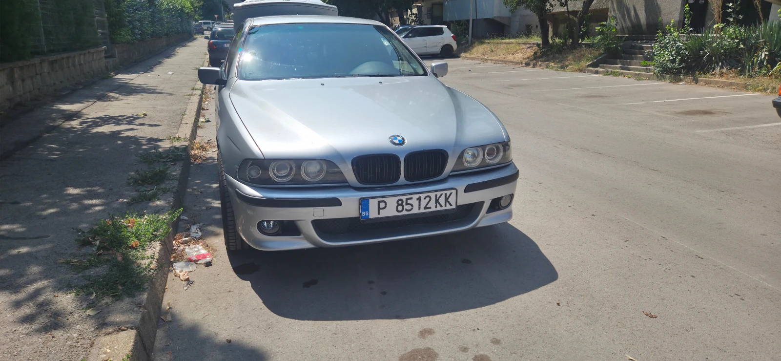 BMW 520, снимка 4 - Автомобили и джипове - 55603398