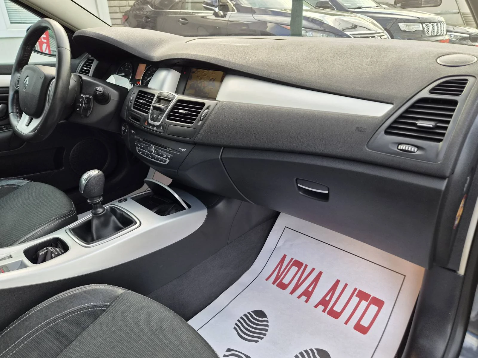 Renault Laguna 2.0i-140кс-GPL-NAVI-SPORTOUR, снимка 11 - Автомобили и джипове - 55837802