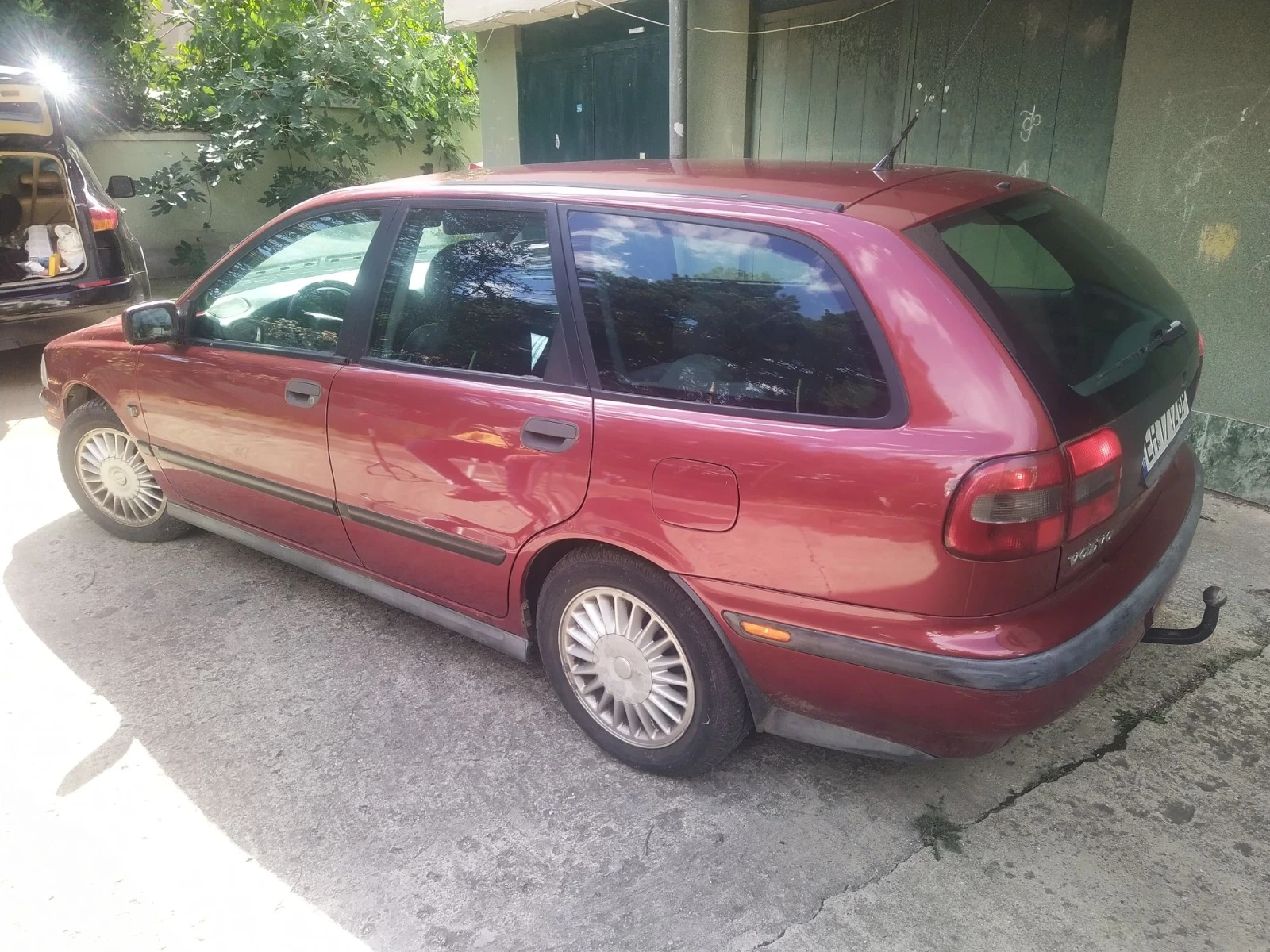 Volvo V40 1.8i, снимка 5 - Автомобили и джипове - 55951336