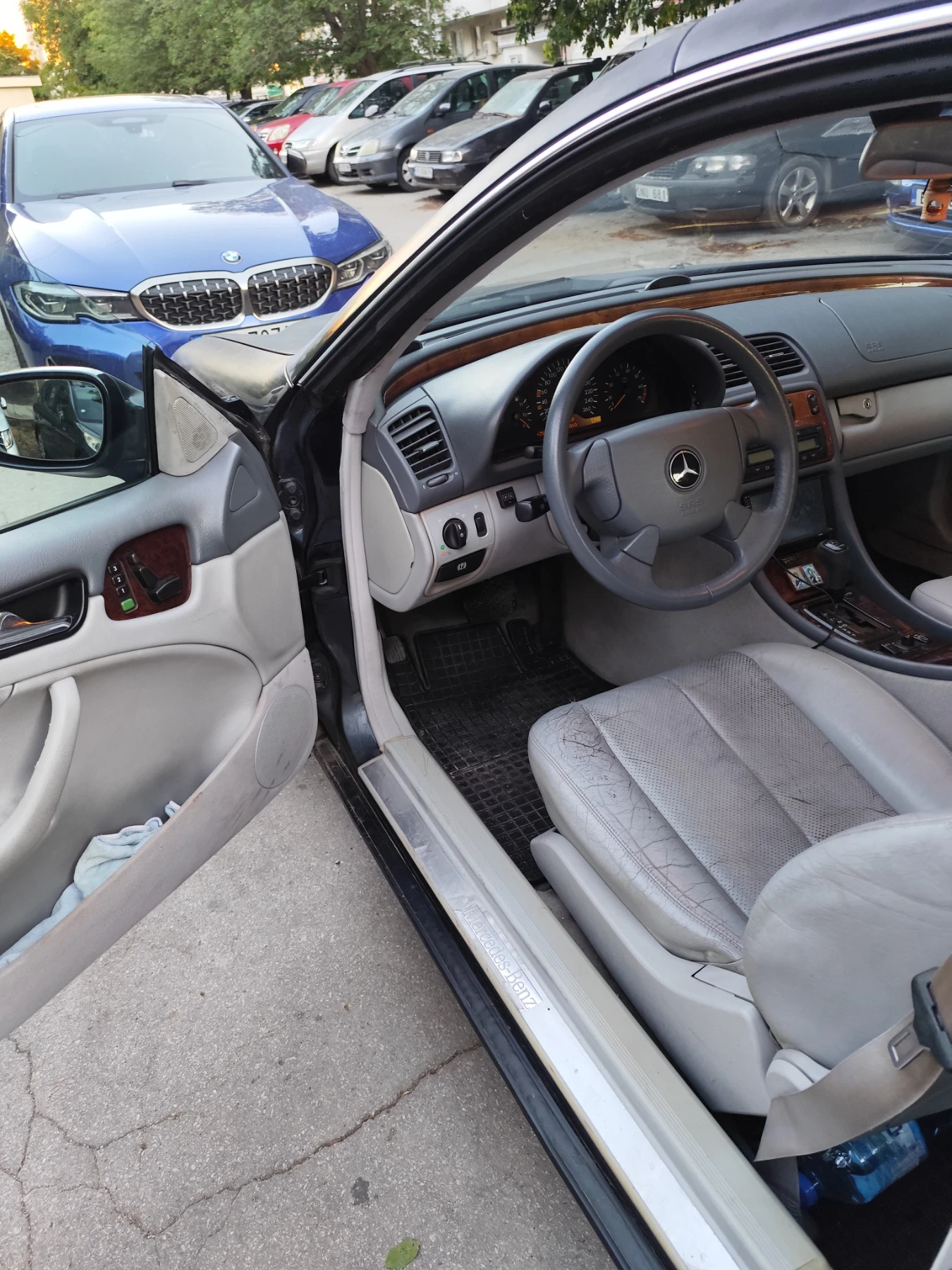 Mercedes-Benz CLK, снимка 7 - Автомобили и джипове - 55963727