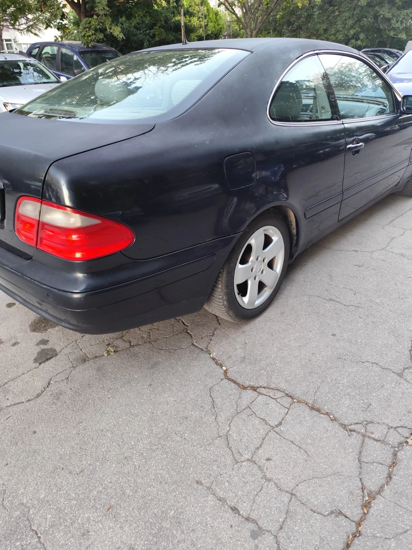 Mercedes-Benz CLK, снимка 2 - Автомобили и джипове - 55963727