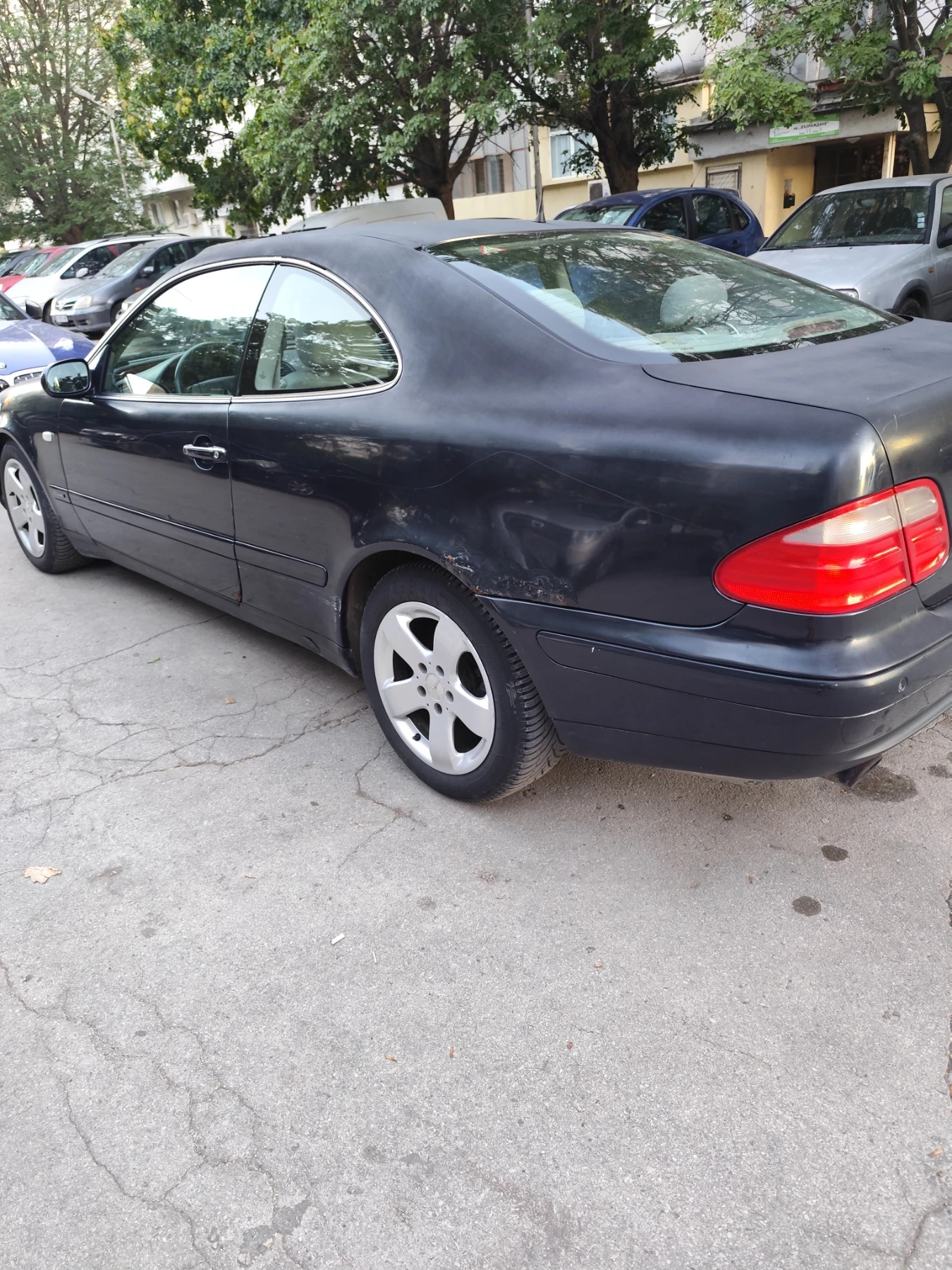 Mercedes-Benz CLK, снимка 6 - Автомобили и джипове - 55963727