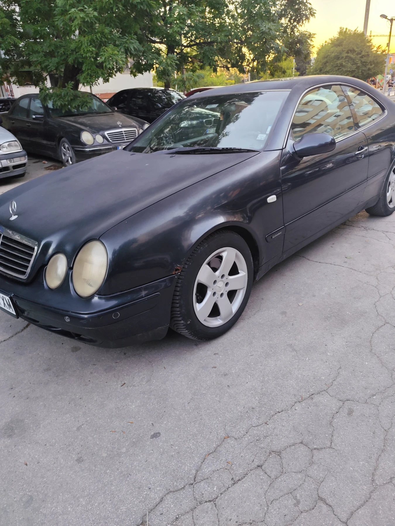 Mercedes-Benz CLK, снимка 5 - Автомобили и джипове - 55963727
