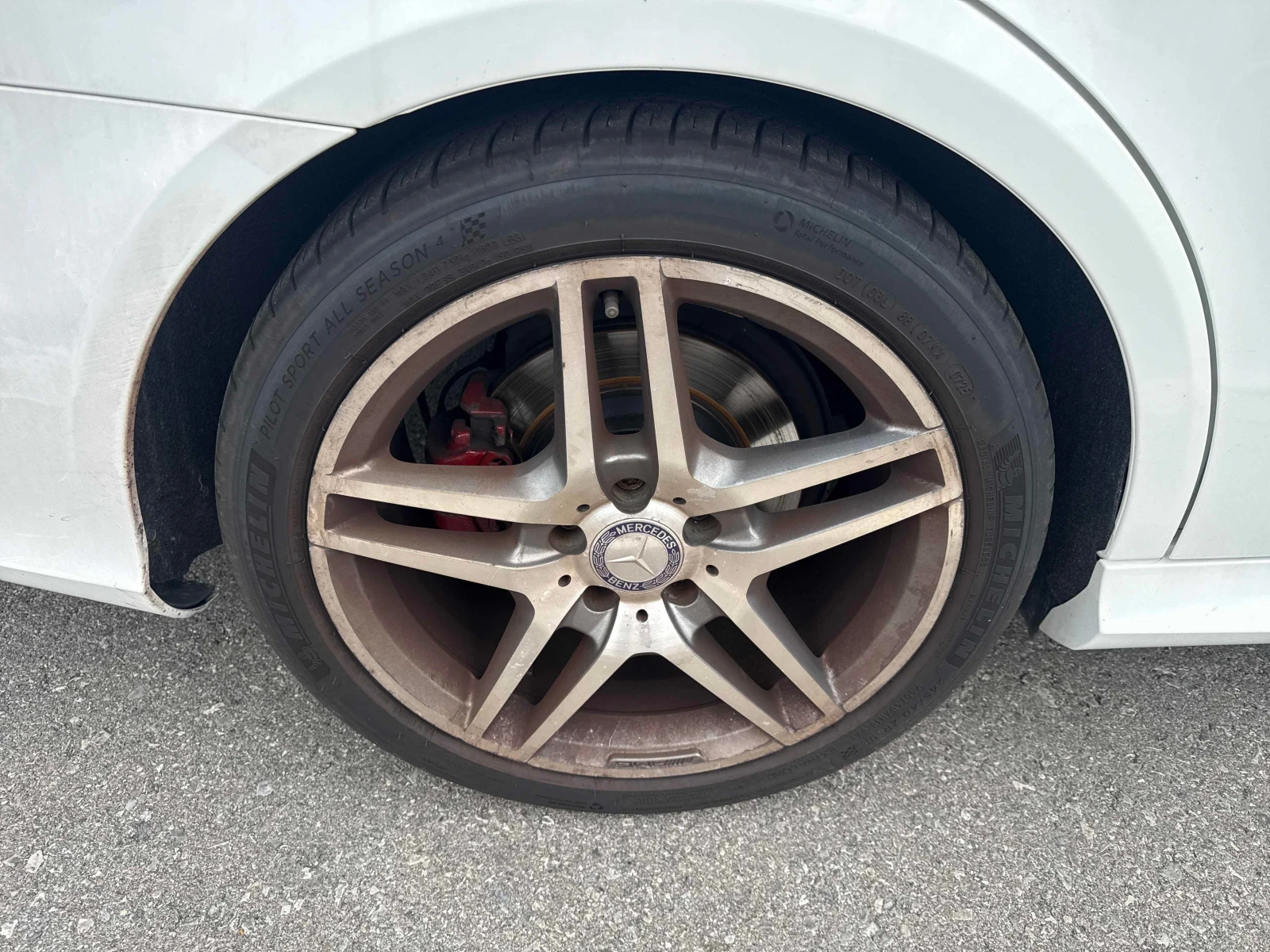 Mercedes-Benz E 400 * CARFAX * ЦЕНА ДО БГ, снимка 7 - Автомобили и джипове - 56102892