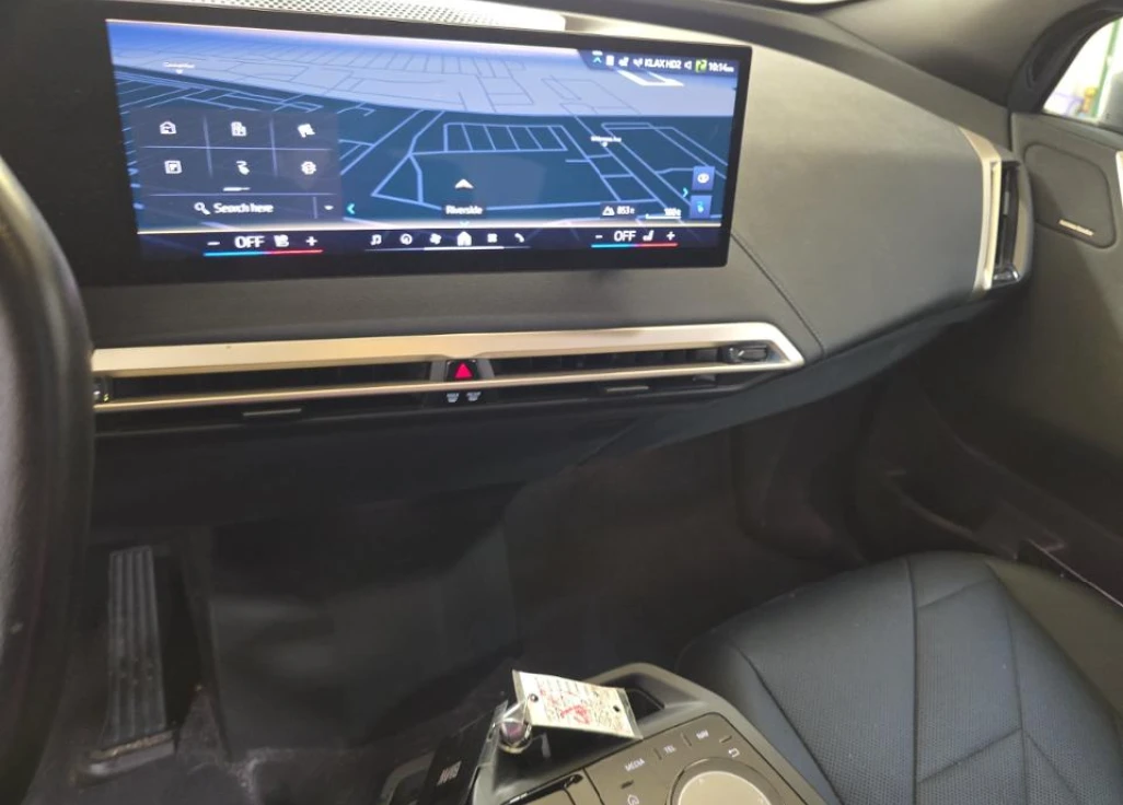 BMW iX, снимка 10 - Автомобили и джипове - 56391251