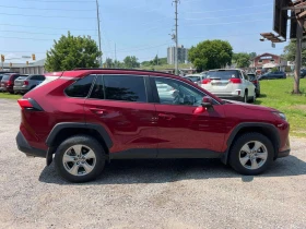 Toyota Rav4 XLE / КЛИП НА МОТОРА / ОФИЦИАЛНО ПРЕДСТАВИТЕЛСТВО, снимка 3