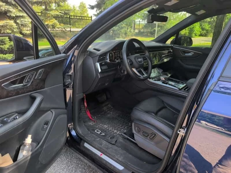 Audi Q7 * PROGRESSIV * CARFAX * ОПЦИЯ ЗА ФИНАНСИРАНЕ, снимка 4 - Автомобили и джипове - 55510861