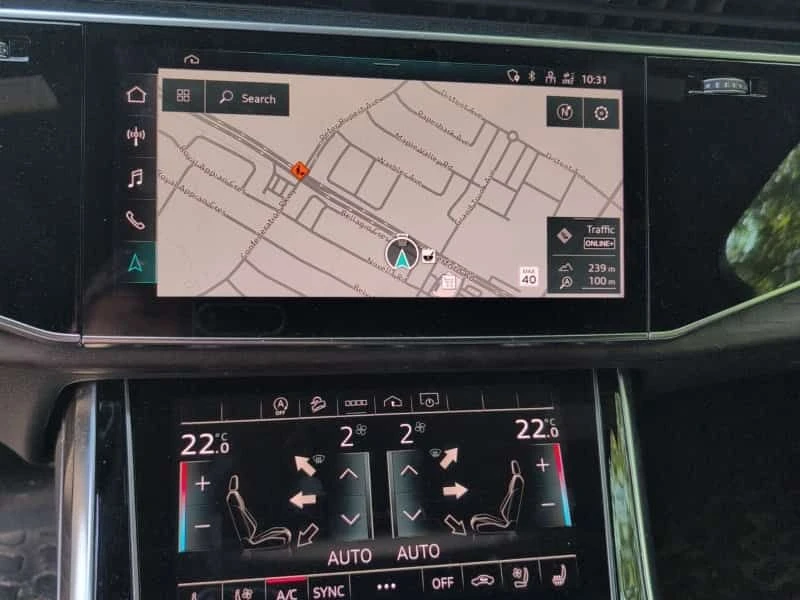 Audi Q7 * PROGRESSIV * CARFAX * ОПЦИЯ ЗА ФИНАНСИРАНЕ, снимка 9 - Автомобили и джипове - 55510861