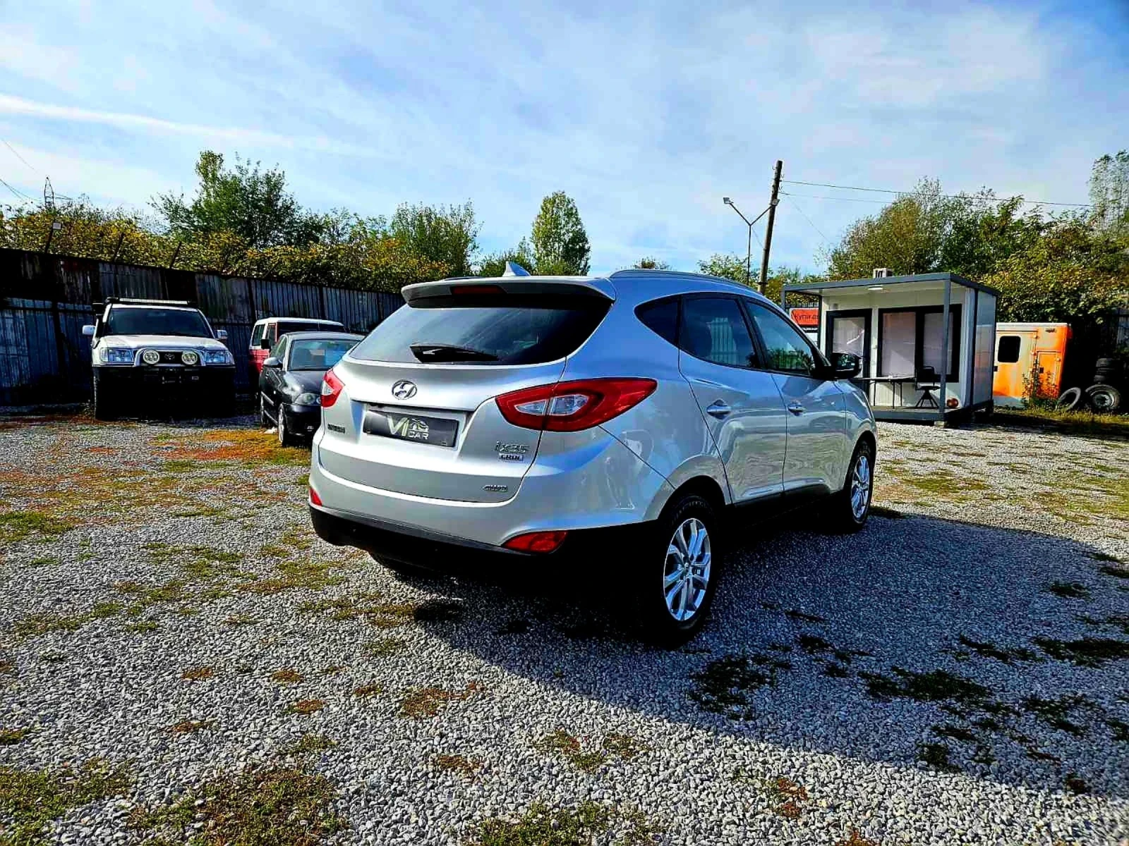 Hyundai IX35 2.0CRDI 184k.c 4x4 PREMIUM - изображение 4