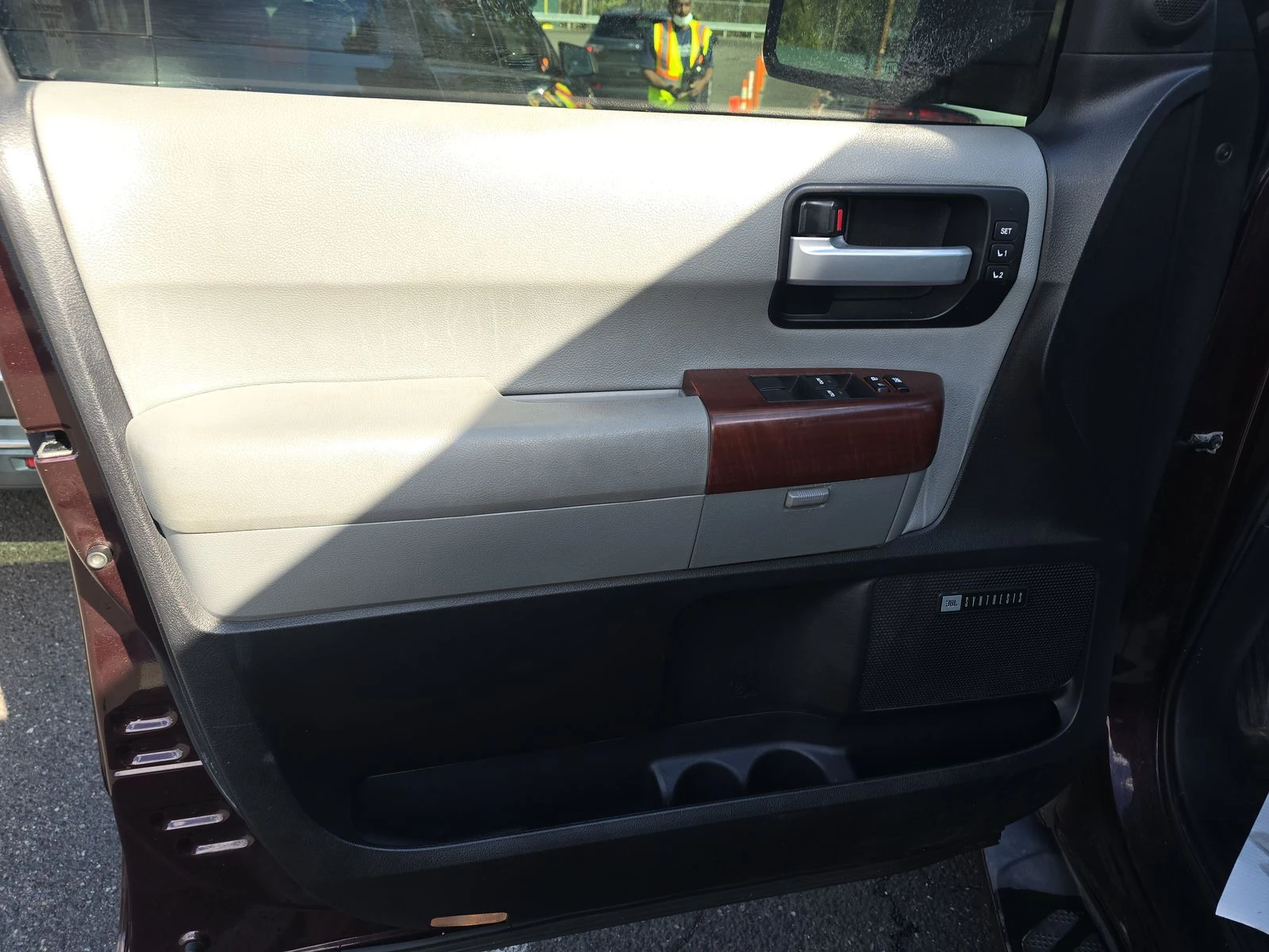 Toyota Sequoia Platinum | Mobile.bg   13