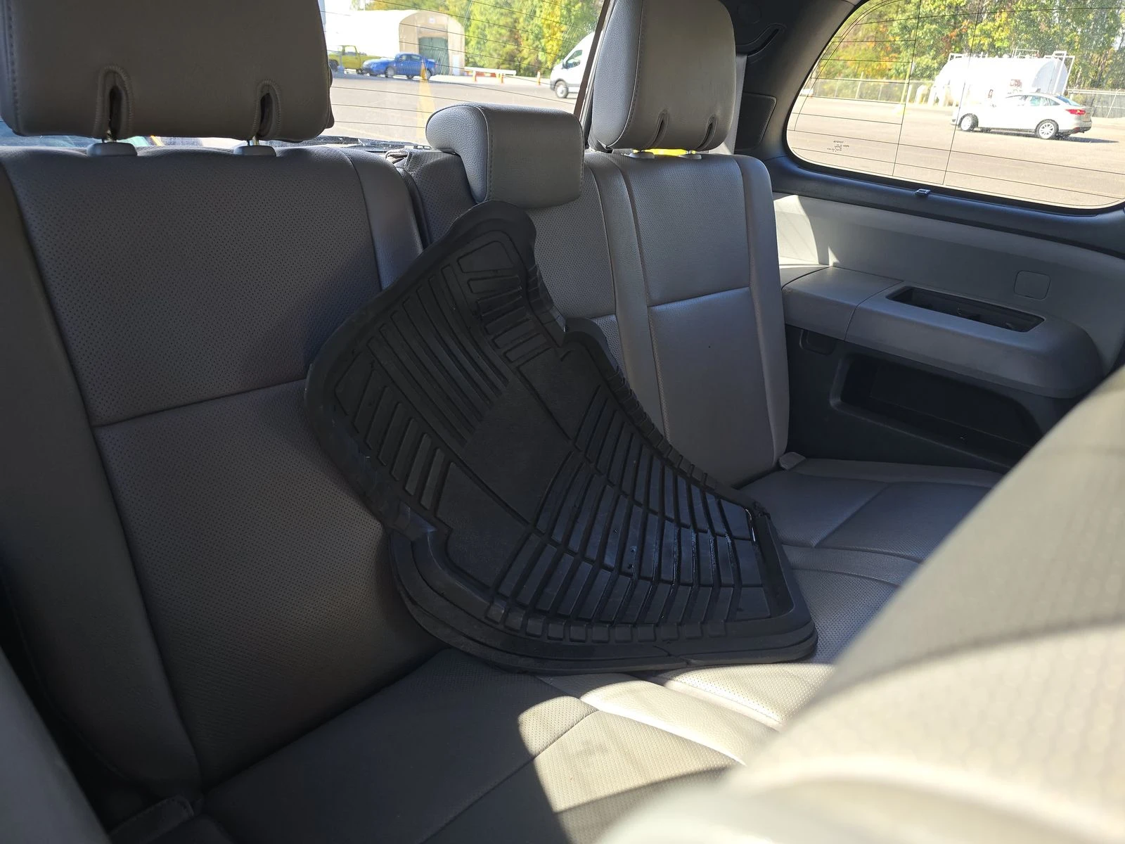 Toyota Sequoia Platinum | Mobile.bg   14