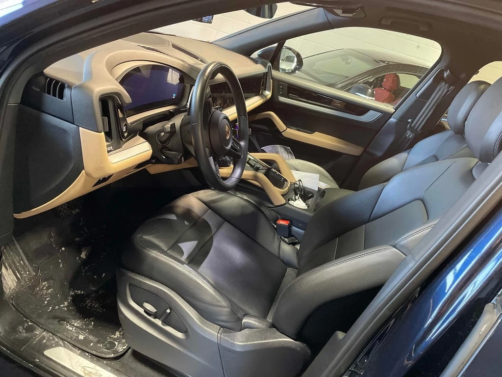 Porsche Cayenne AWD  CARFAX | Mobile.bg � ����������� 5