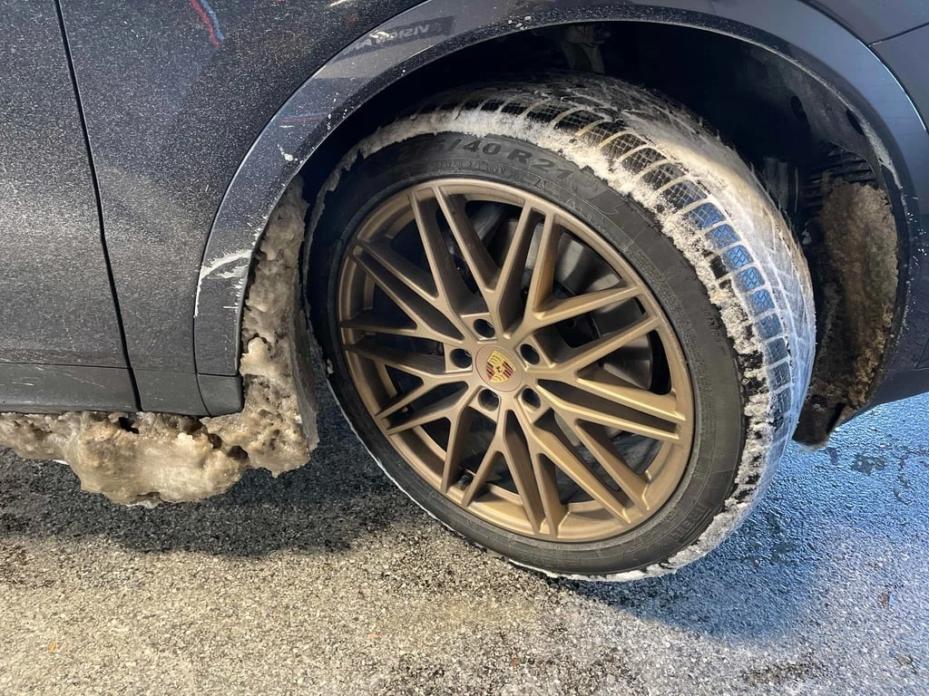 Porsche Cayenne AWD  CARFAX | Mobile.bg � ����������� 7