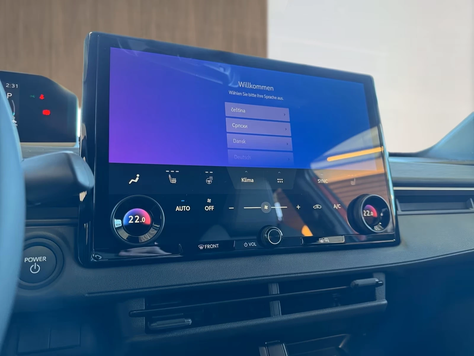 Toyota C-HR ELECTRIC* TEAMPLAYER* DISTR* KEYLESS* CAMERA* CARP, снимка 9 - Автомобили и джипове - 53981366