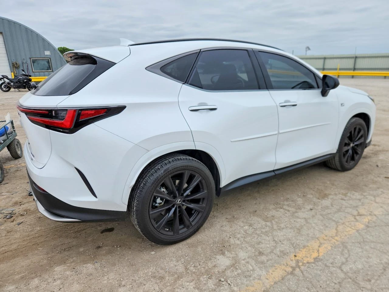 Lexus NX 2.4l 350, снимка 3 - Автомобили и джипове - 54919937