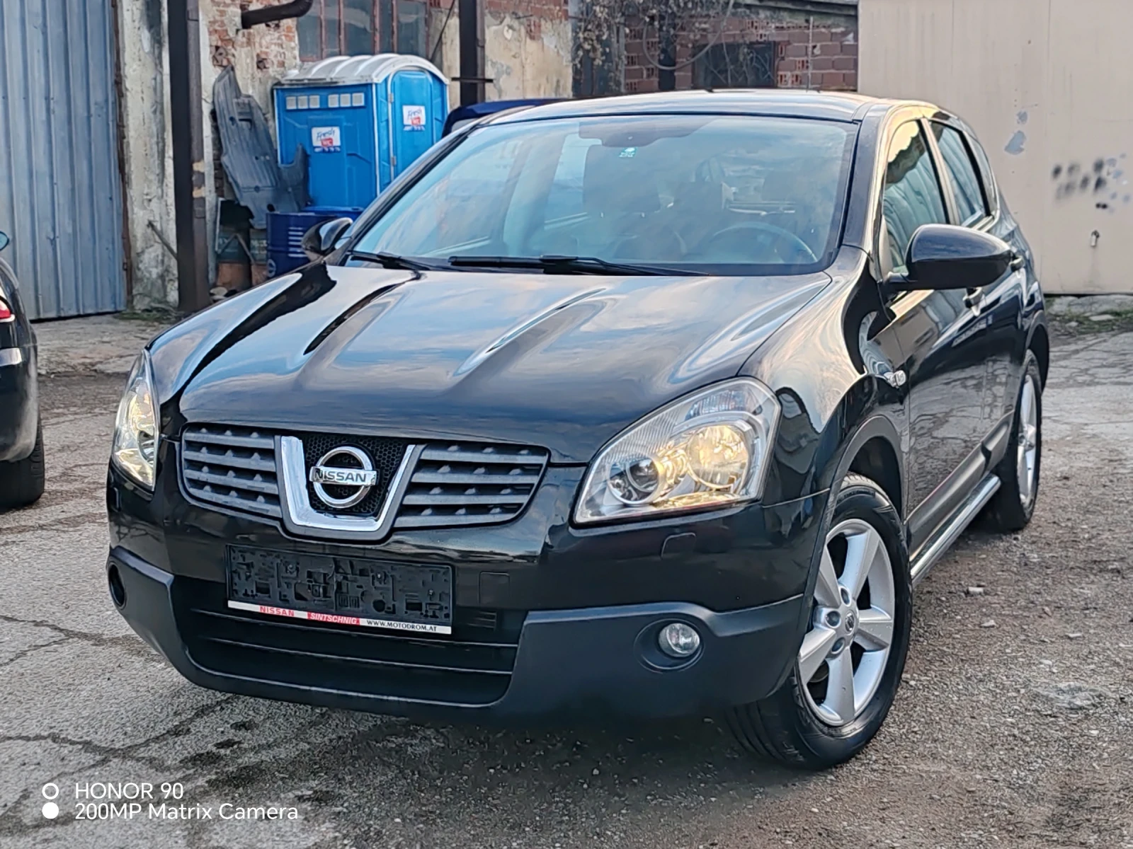 Nissan Qashqai кожа автомат, снимка 2 - Автомобили и джипове - 54954641