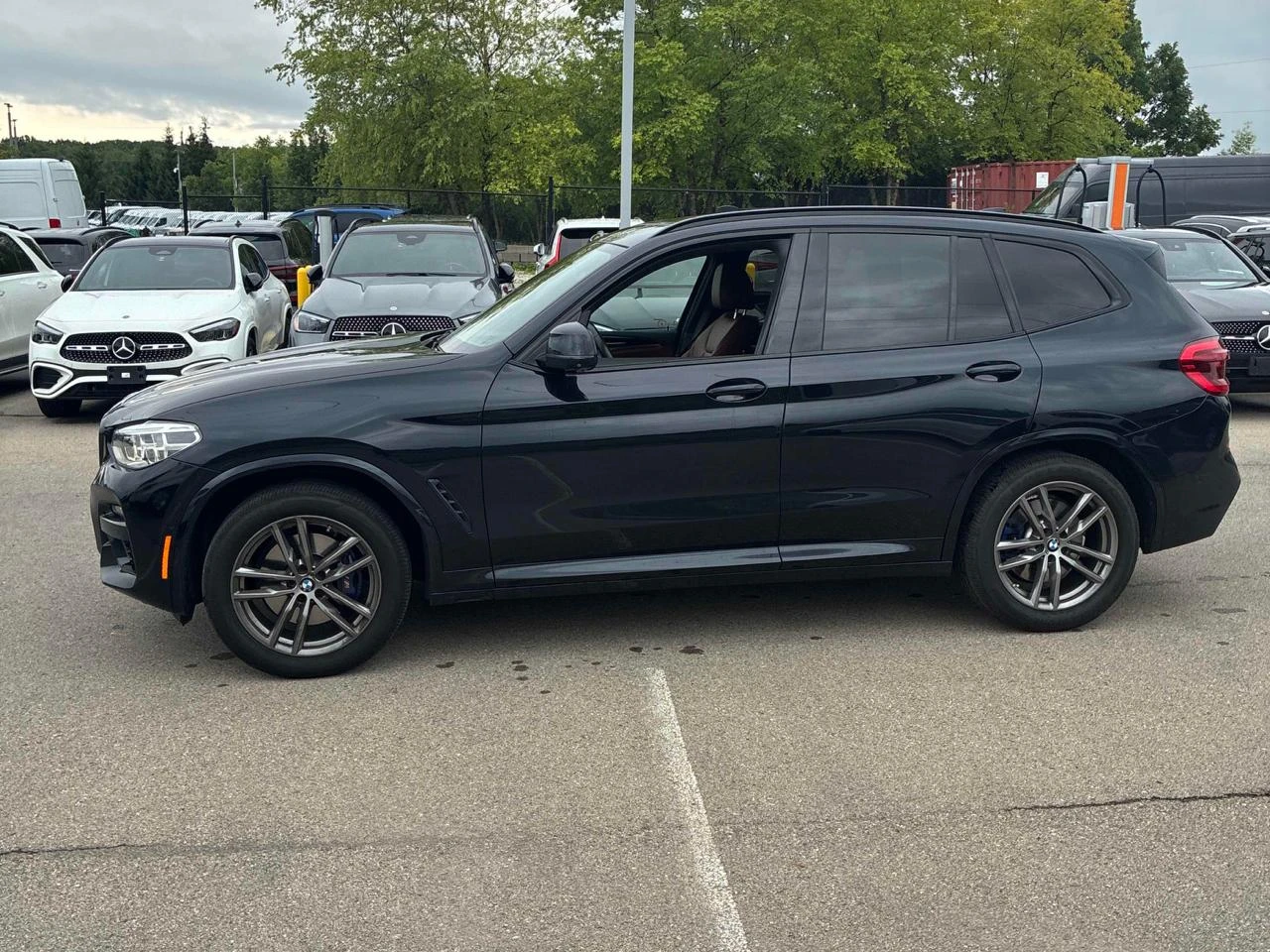 BMW X3 M pack* 360* H&K* HeadUp* Carplay* Пано* Подгреви, снимка 3 - Автомобили и джипове - 55060323