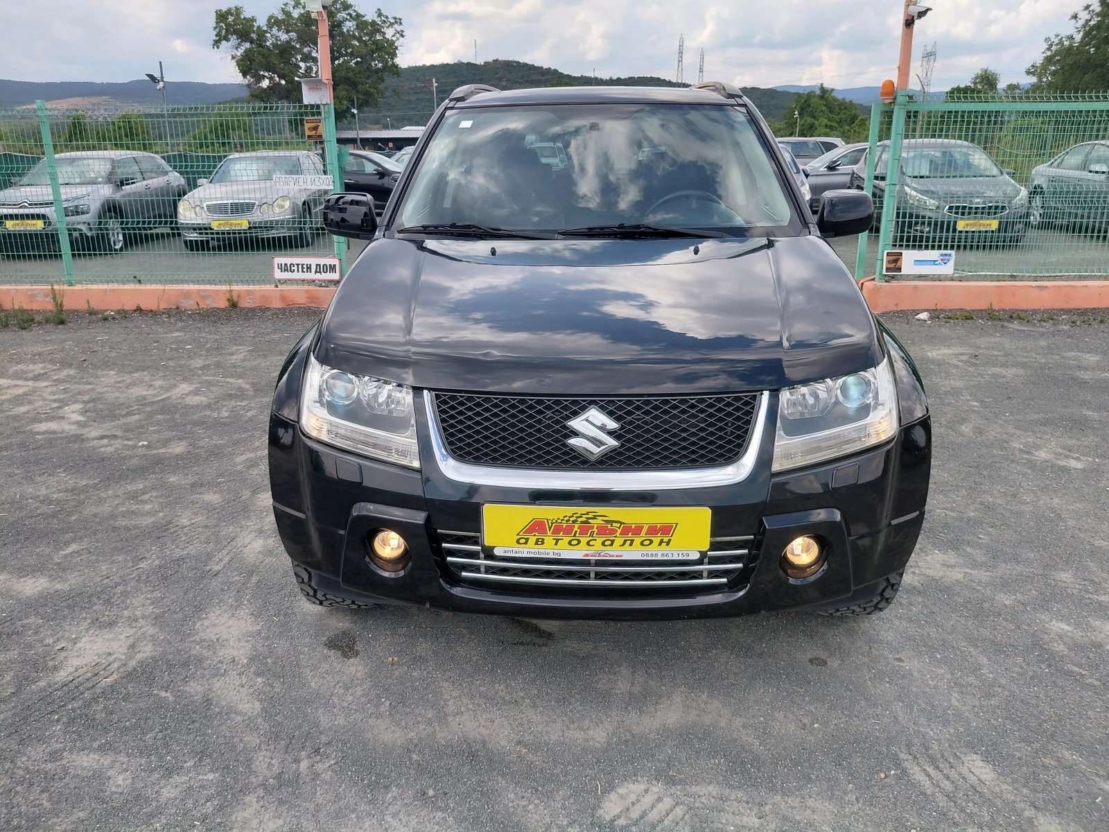 Suzuki Grand vitara 1.9  129 KC. ОБСЛУЖЕНА, снимка 2 - Автомобили и джипове - 55317107