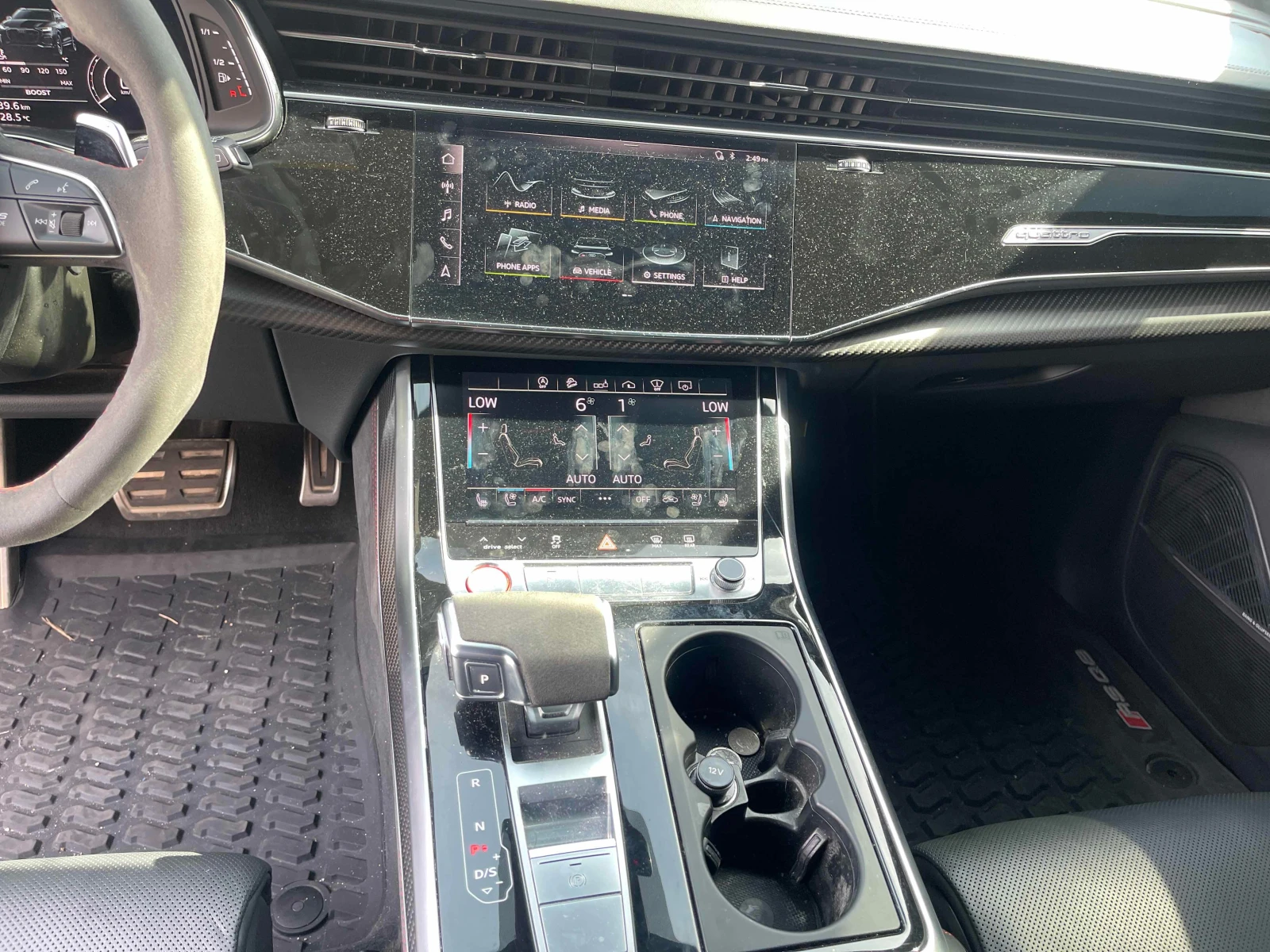 Audi RSQ8 * B&O PREMIUM * ОПЦИЯ ЗА ФИНАНСИРАНЕ * , снимка 9 - Автомобили и джипове - 56012583