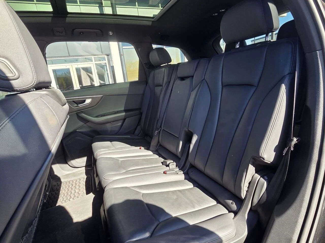 Audi Q7 55 TFSI-��������� ������, 7 �����, ������ �������  | Mobile.bg � ����������� 11