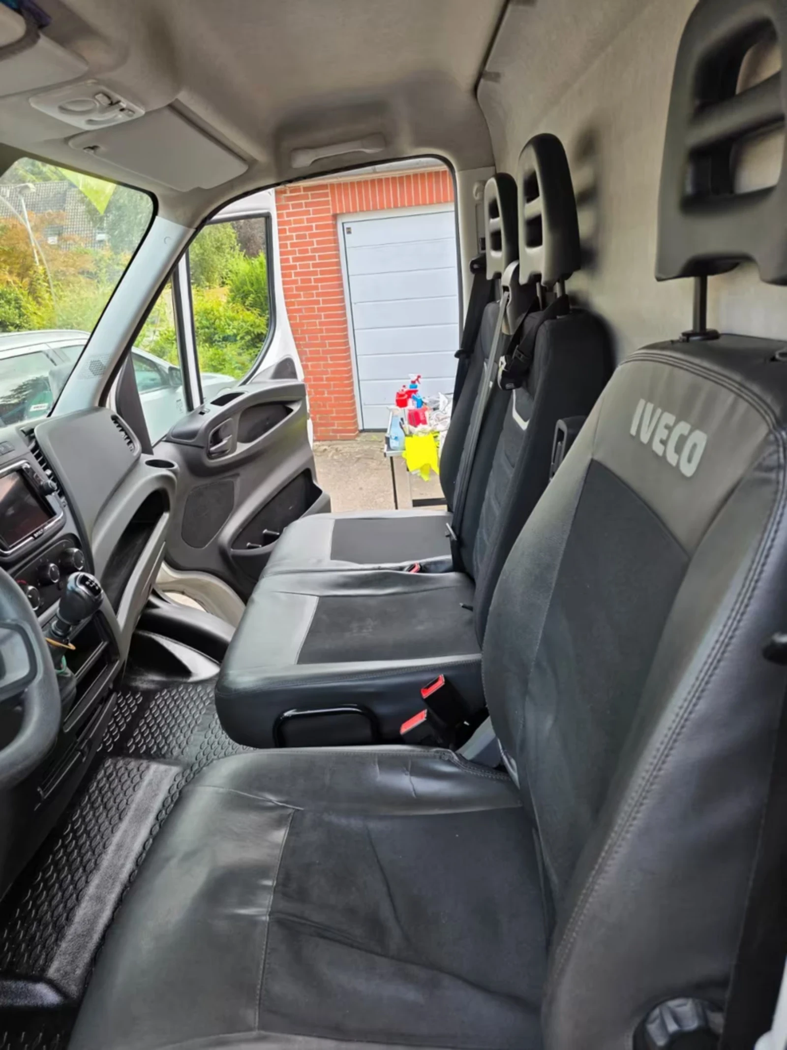 Iveco Daily 3.0 179k.c. 8G Himatic , снимка 5 - Бусове и автобуси - 53977997