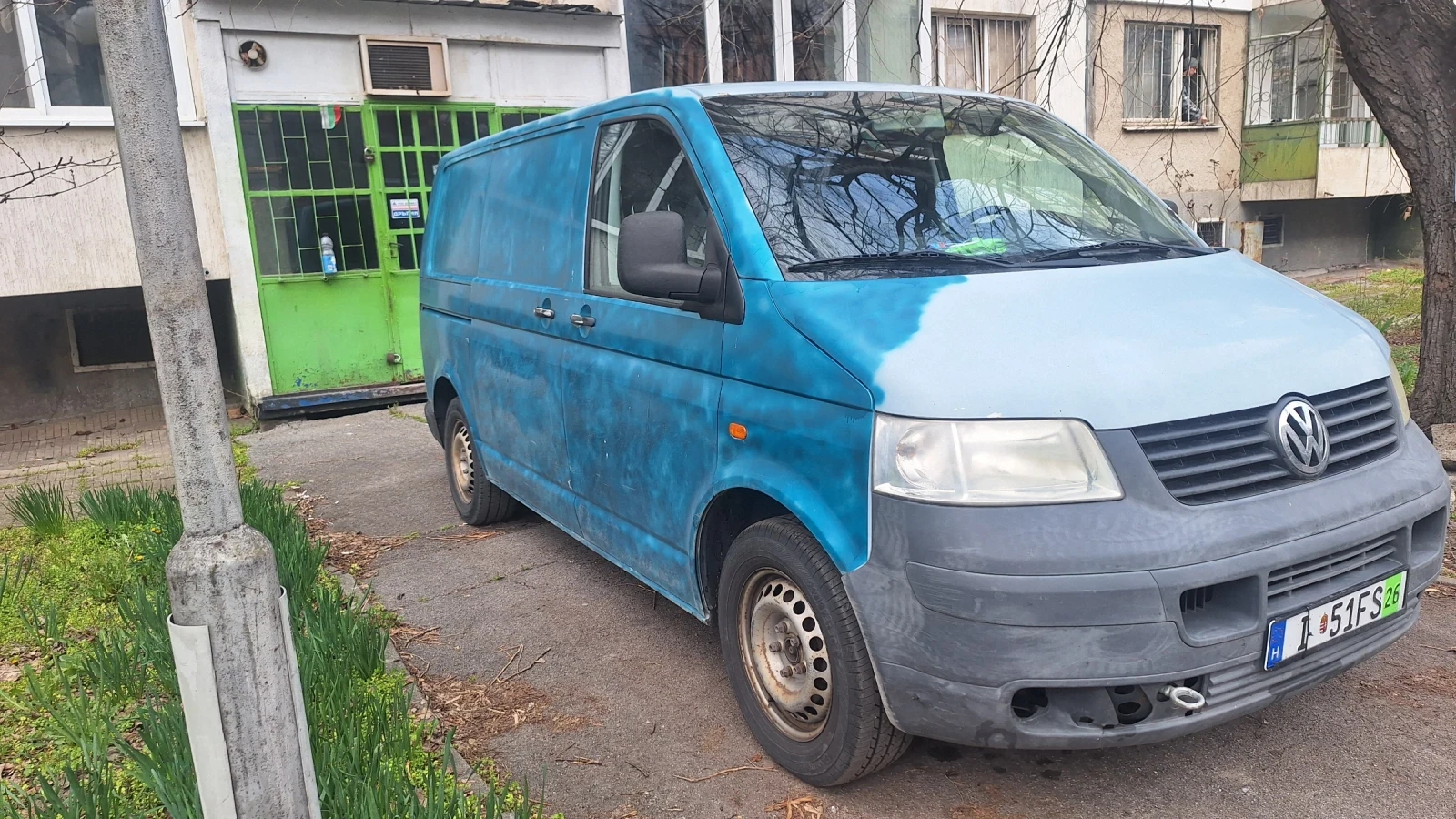 VW T5 Товарен, снимка 3 - Бусове и автобуси - 54237154