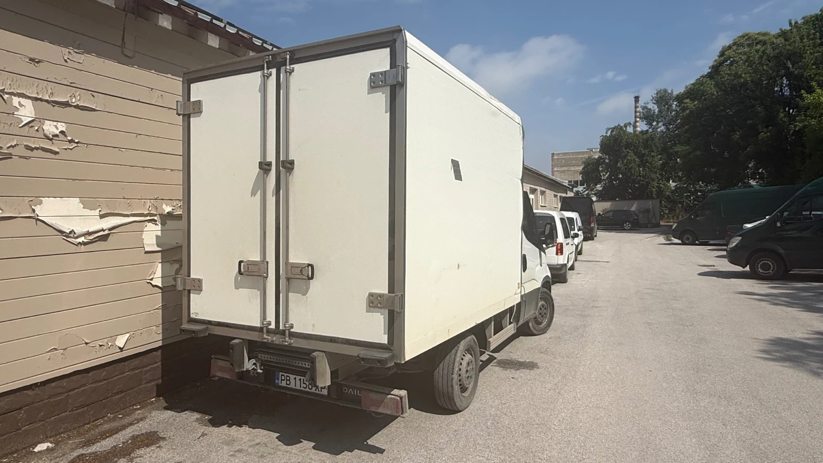 Iveco Daily, снимка 3 - Бусове и автобуси - 54914352