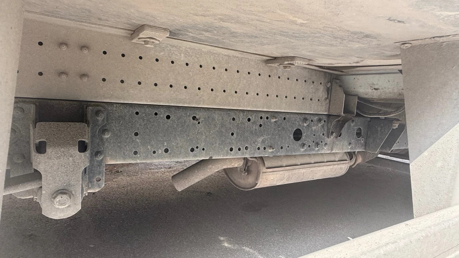 Iveco Daily, снимка 9 - Бусове и автобуси - 54914352