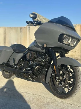 ����� �� �������� �� Harley-Davidson Touring FLTRXS