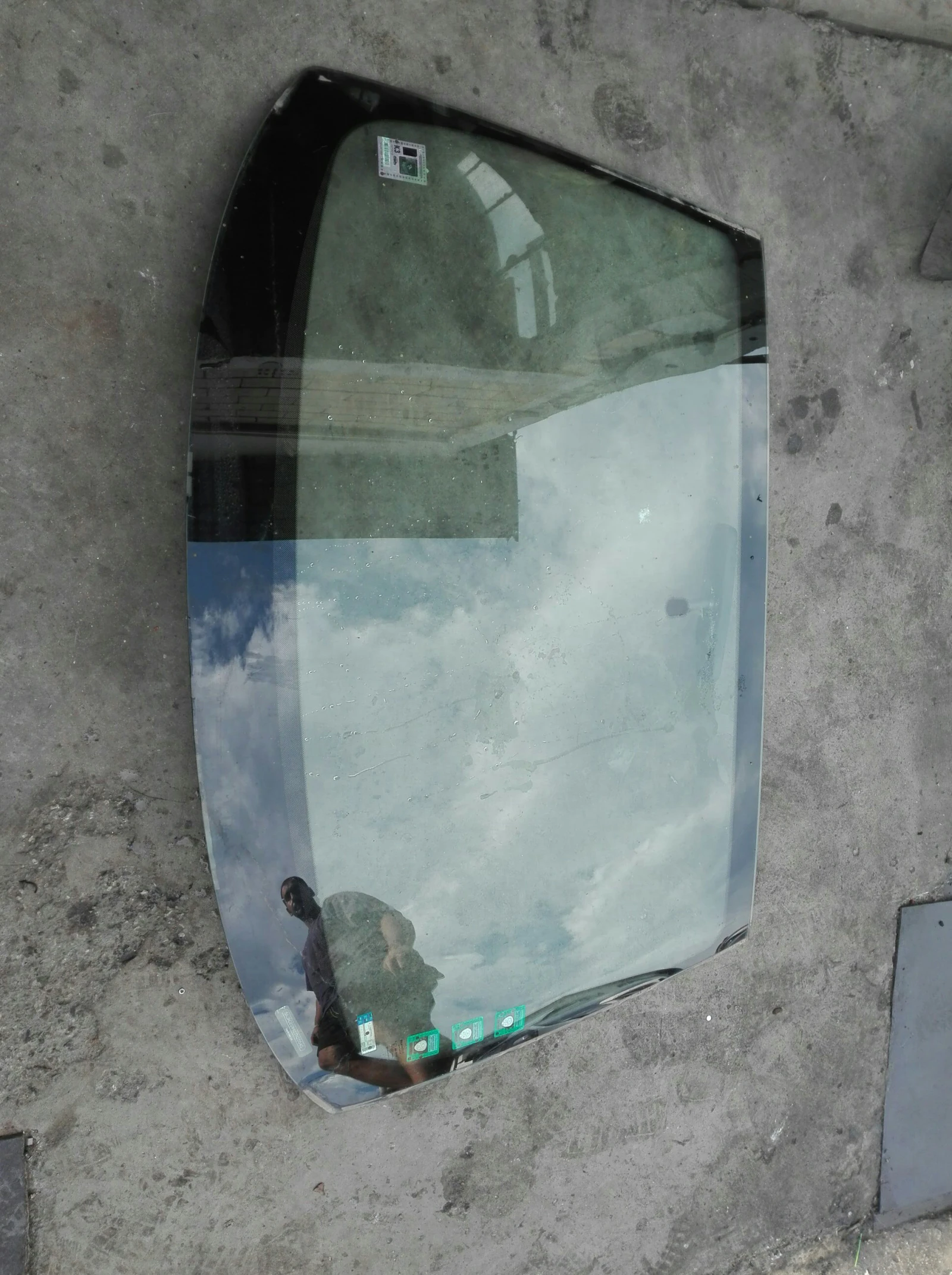 ������ ������-����� ����� � ���� 2.7 | Mobile.bg � ����������� 1