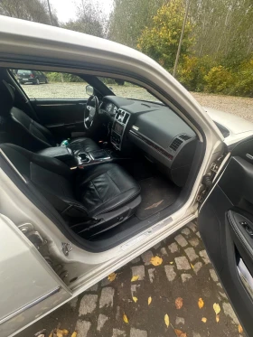 Chrysler 300c, снимка 10