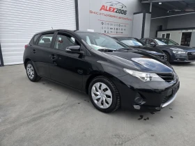 Toyota Auris 1.3 бензин, снимка 3
