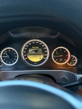 Mercedes-Benz E 220 2.2 CDI, снимка 9