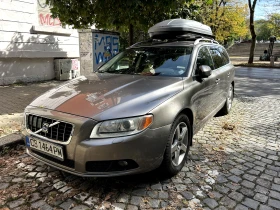 Volvo V70 D5, снимка 1