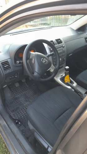 Обява за продажба на Toyota Corolla 2.0d4d ~8 500 лв. - изображение 4