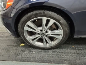 Mercedes-Benz C 300 * CARFAX * ЦЕНА ДО БГ, снимка 15