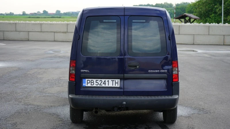 Opel Combo, снимка 5 - Автомобили и джипове - 45453197