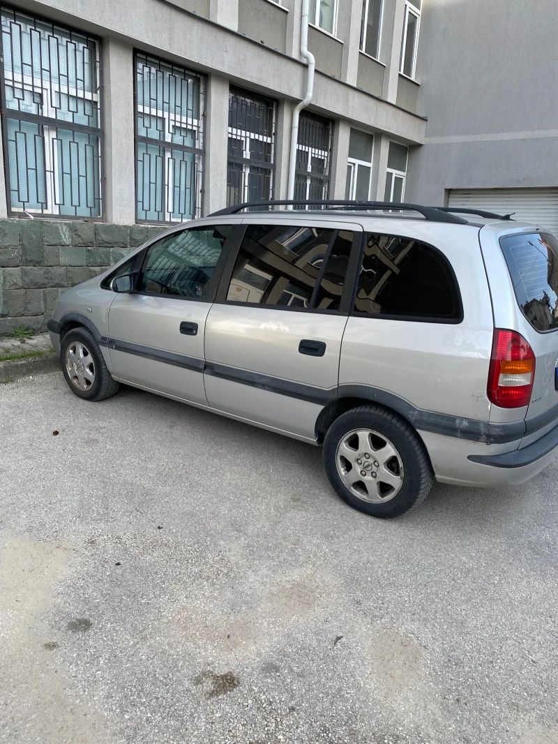 Opel Zafira 1.8 16V 125 кс., снимка 4 - Автомобили и джипове - 47122952