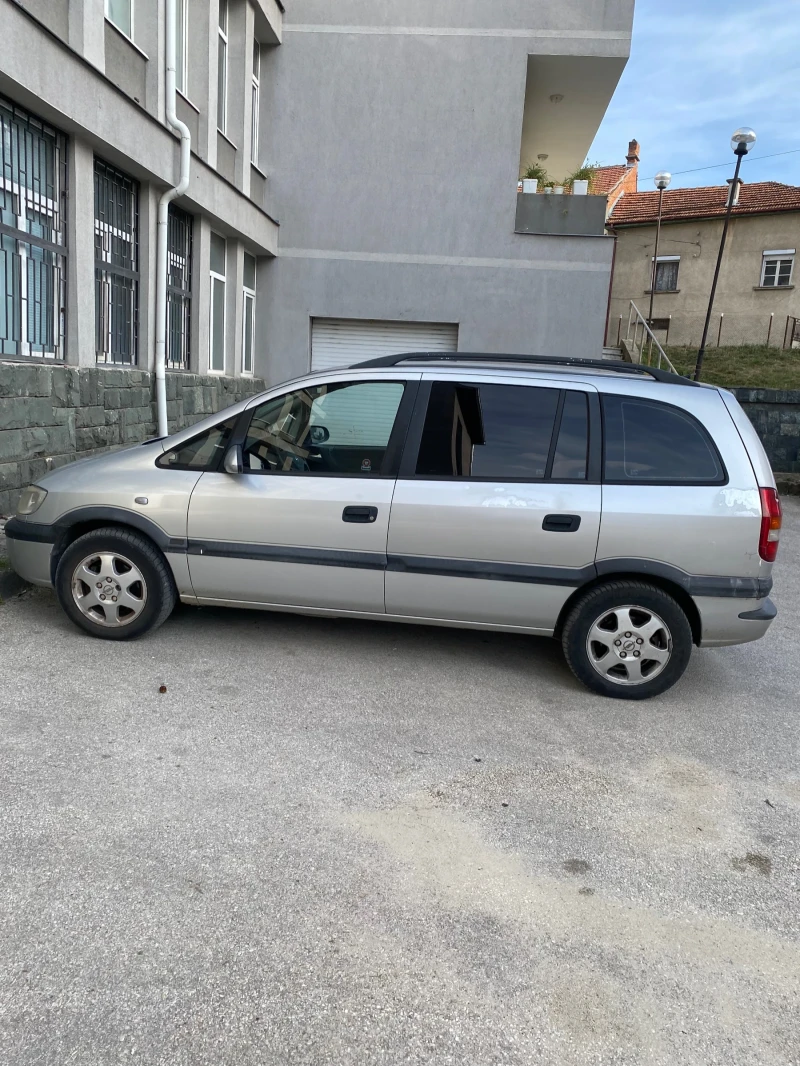 Opel Zafira 1.8 16V 125 кс., снимка 3 - Автомобили и джипове - 47122952