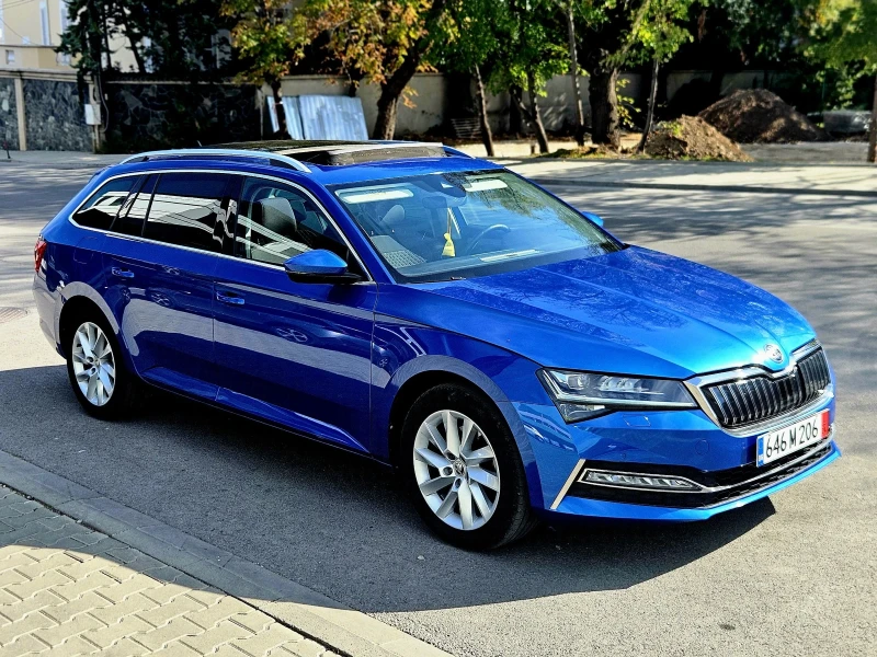 Skoda Superb IV, снимка 3 - Автомобили и джипове - 47356766