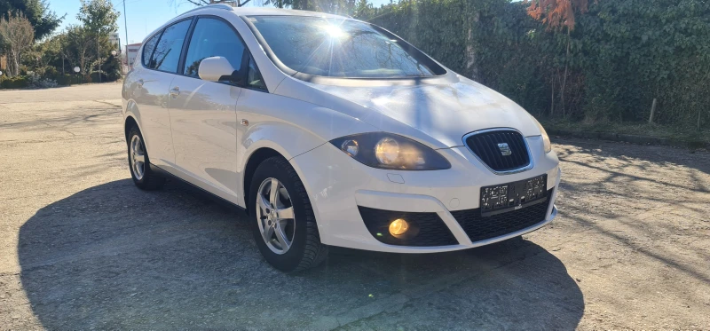 Seat Altea XL 1.6TDI, снимка 4 - Автомобили и джипове - 49409619