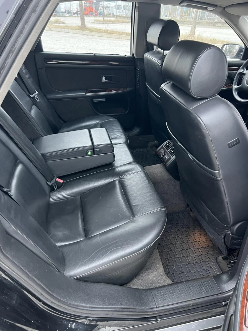 Audi A8 3.3TDIV8 224hp-4x4 FACE NAVI CLIMA TOP, снимка 4 - Автомобили и джипове - 52298405