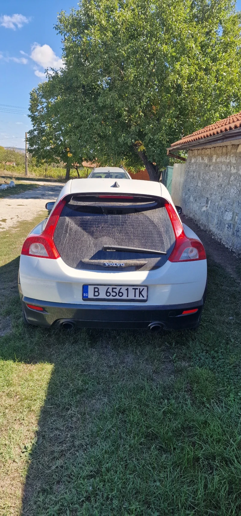 Volvo C30 1.6 16V 100к.с., снимка 13 - Автомобили и джипове - 52589671