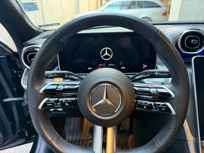 Mercedes-Benz C 220 AMG Line * EQ BOOST* Distronic* Burmester* Multibe, снимка 12 - Автомобили и джипове - 52815614
