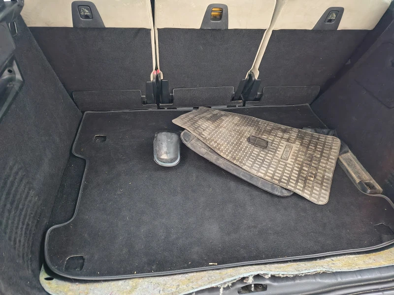 Citroen C4 Picasso HDI, снимка 12 - Автомобили и джипове - 53100891