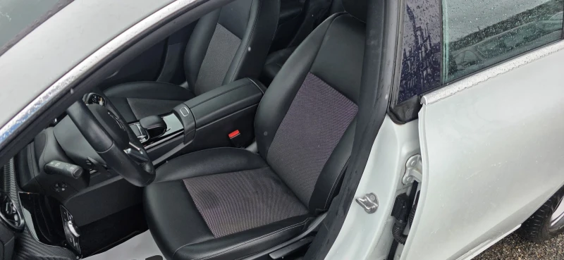Mercedes-Benz CLA 180 1.5 Cdti-Solution-Automato-116hp, снимка 9 - Автомобили и джипове - 53581978