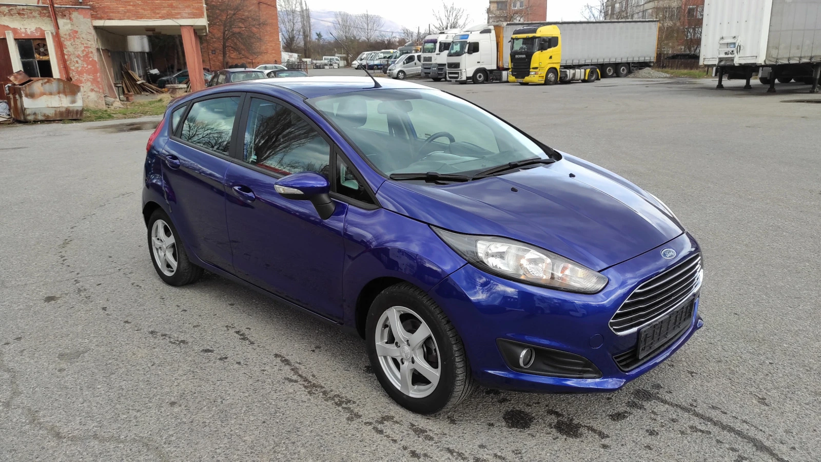 Ford Fiesta 1.5. TDCI EURO 5B - изображение 3