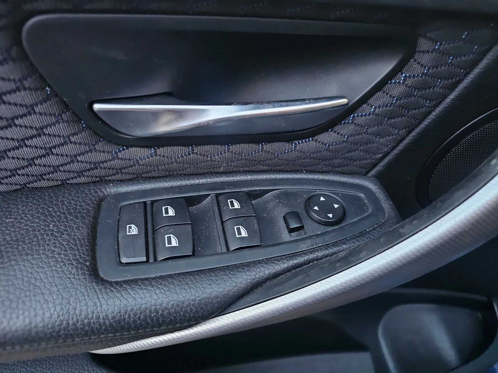 BMW 320 M sport 4x4 | Mobile.bg   12