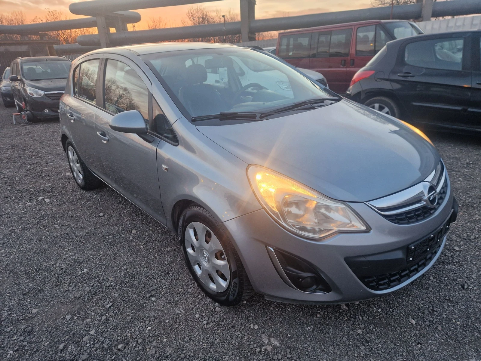 Opel Corsa 1.4i 16v 90PS.GPL COSMO ITALIA - изображение 7