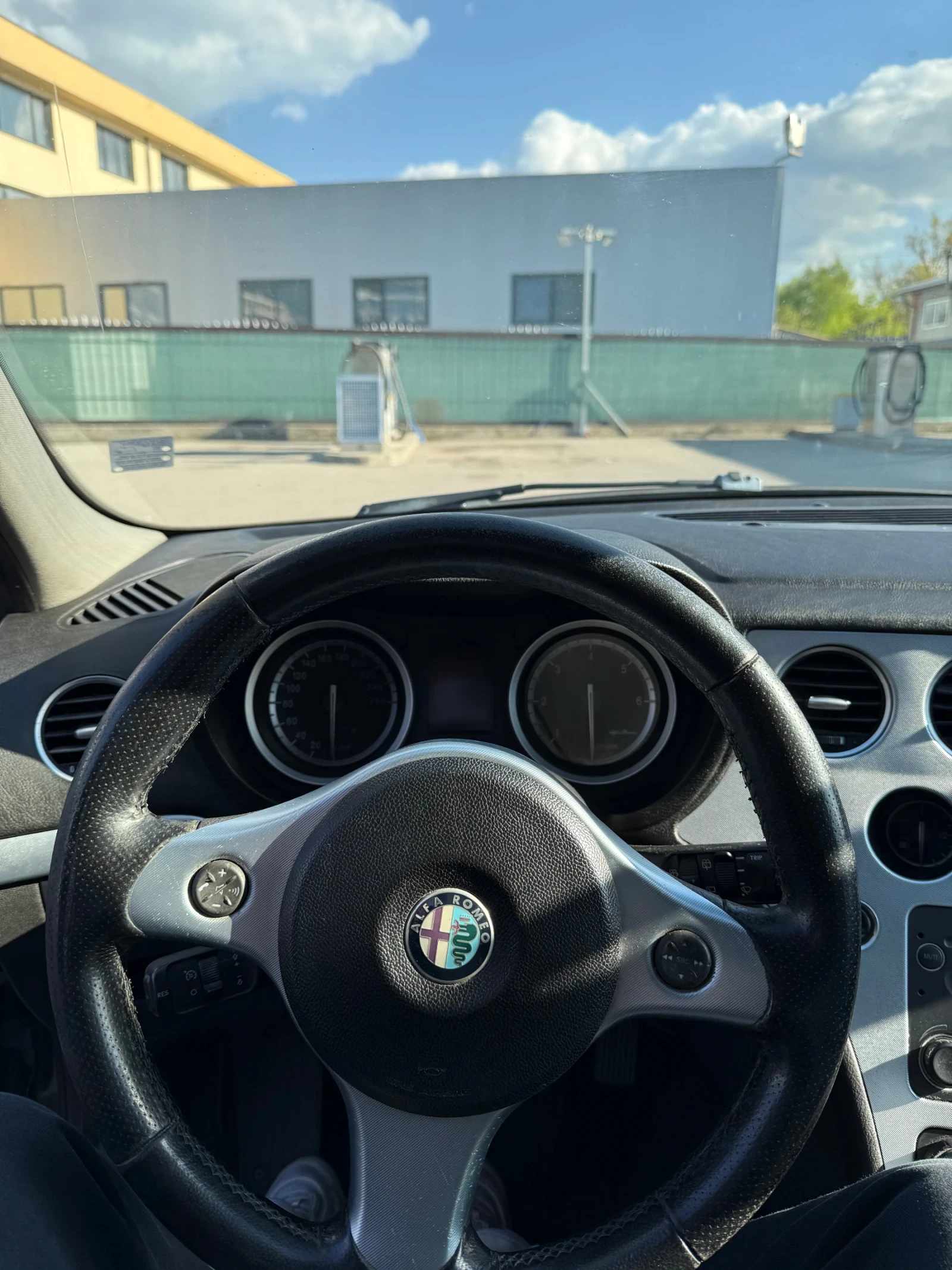 Alfa Romeo 159 sportwagon  - изображение 8
